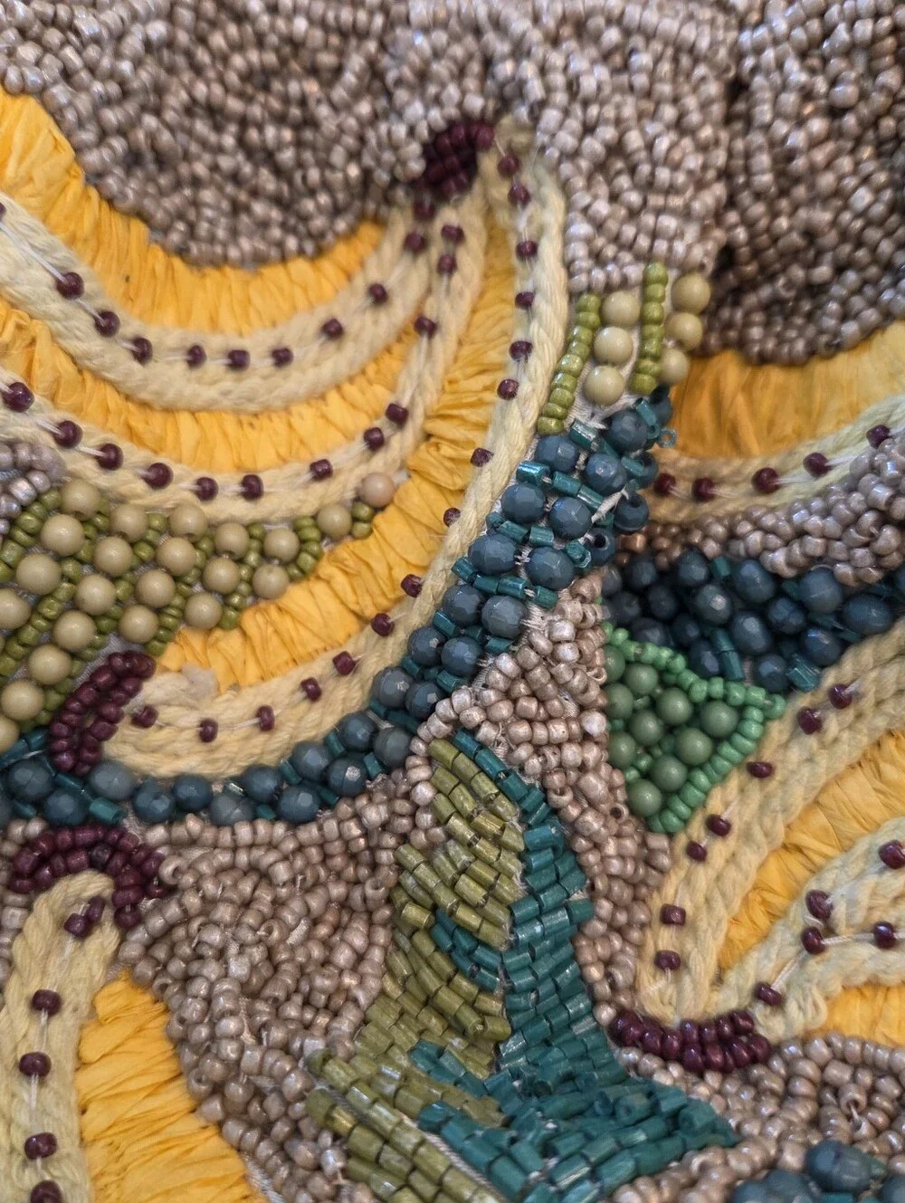 NWT Beaded Banana Bag Handcrafted Crossbody Purse Chain Strap